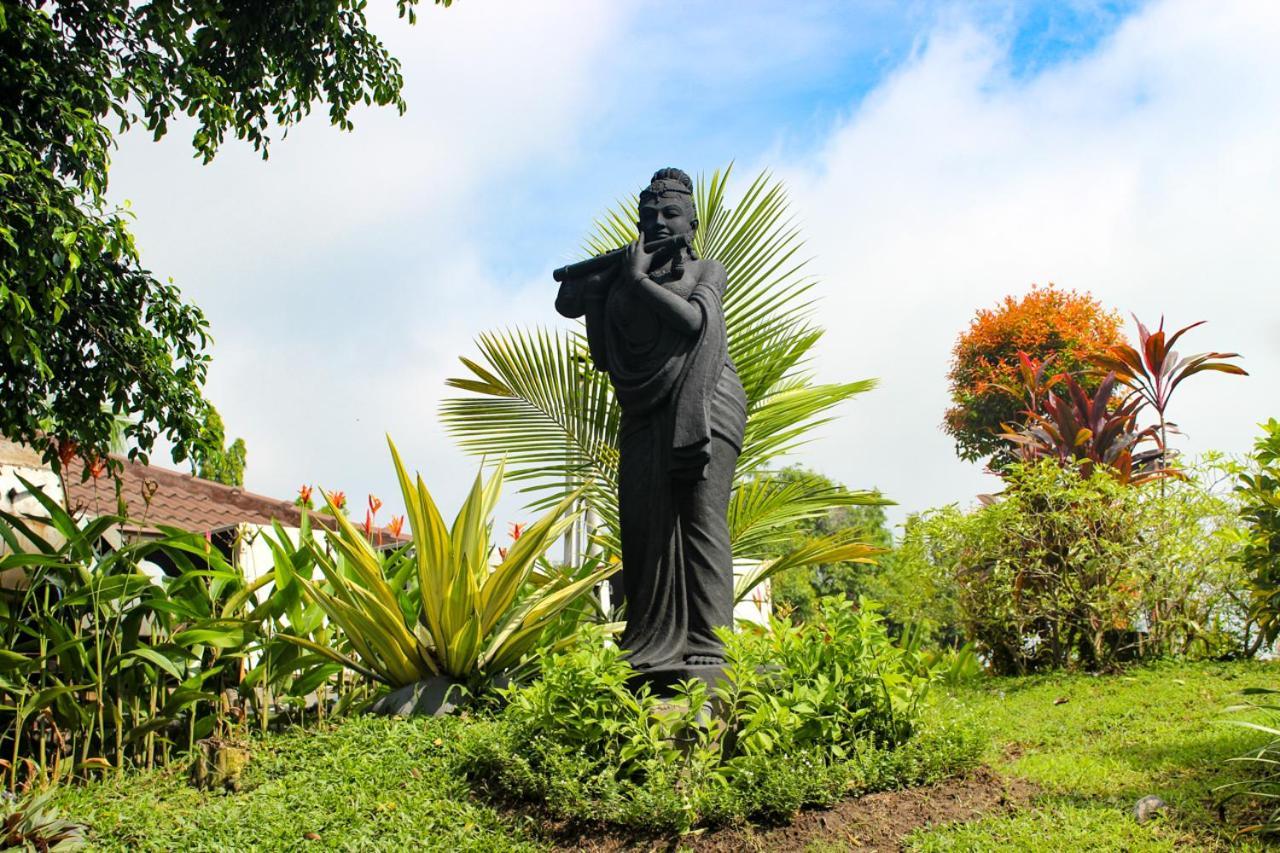 Hotel Merdeka Kediri Kediri  Dış mekan fotoğraf